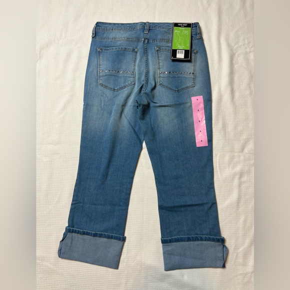 Women’s Nine West Cropped Capri Jeans - Picture 2 of 2